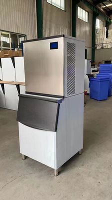 रेस्तरां या स्टोर के लिए 220V 1P 50HZ अनुकूलित ICEMA वाणिज्यिक घन बर्फ मशीन
