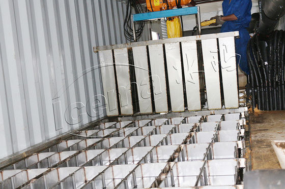 2000 KG TECUMSEH कंप्रेसर 15 टन कंटेनर ब्लॉक आइस मशीन मोबाइल प्लांट के साथ