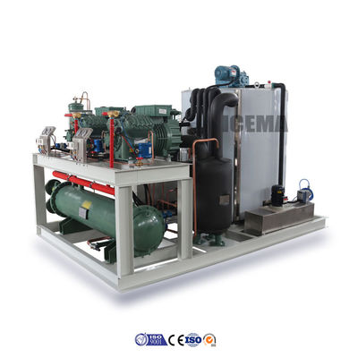मार्च व्यापार मेले में समुद्री मछली पालन के लिए 6500 KG वोल्टेज 380V/3P/50HZ आइस फ्लेक मशीन